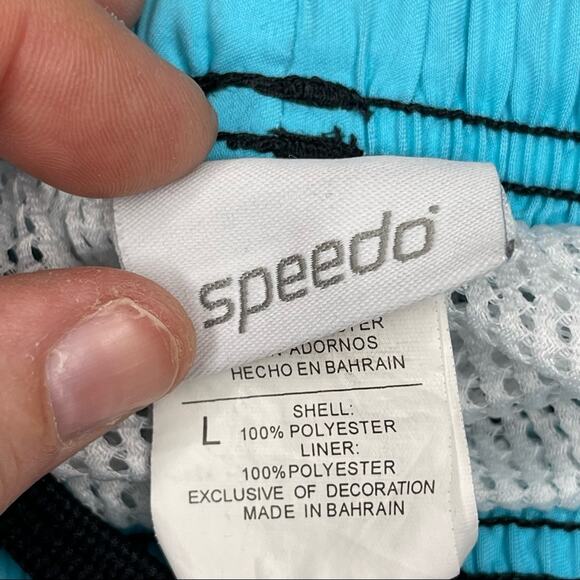 Speedo Hawaiian Print Swim Trunks - Picture 4 of 6